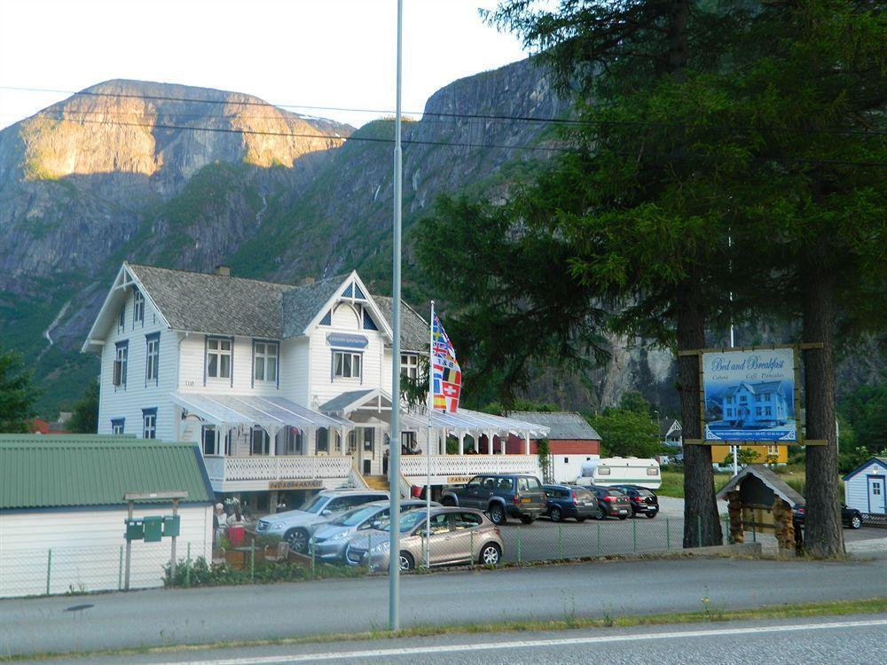 Eidfjord Gjestgiveri Extérieur photo